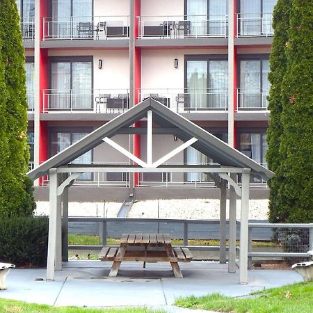 Hawthorn Extended Stay By Wyndham Chambersburg Bagian luar foto