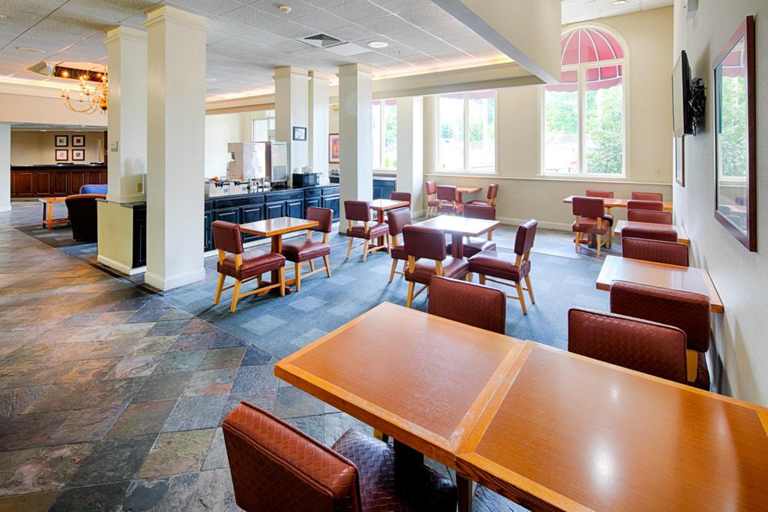 Hawthorn Extended Stay By Wyndham Chambersburg Bagian luar foto