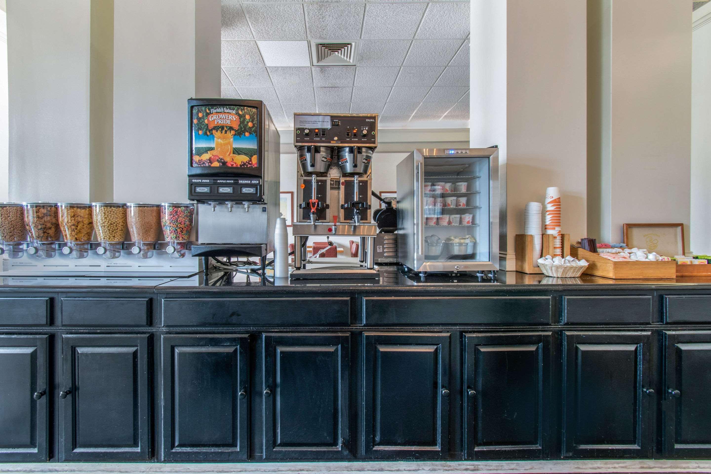 Hawthorn Extended Stay By Wyndham Chambersburg Bagian luar foto