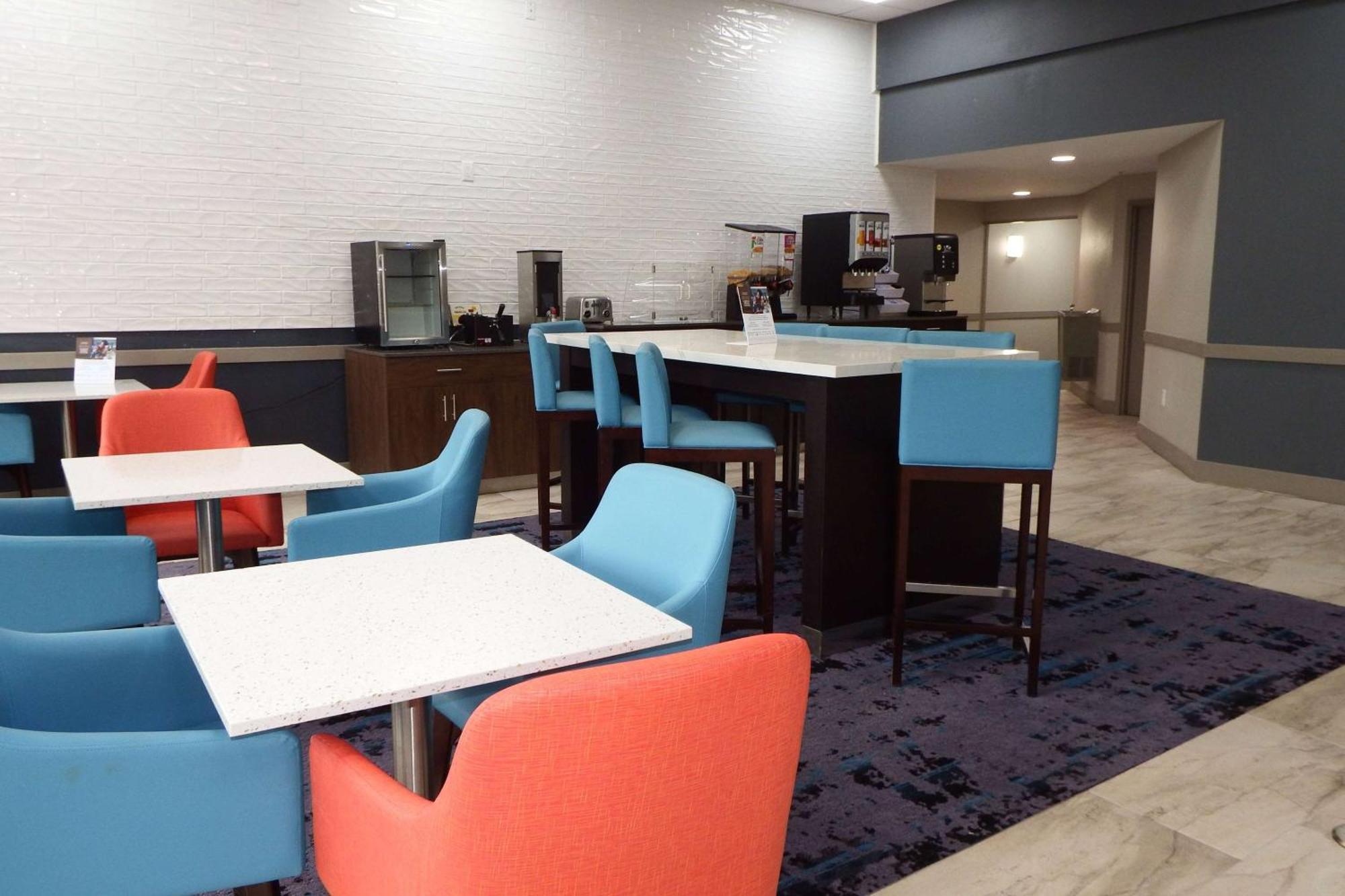 Hawthorn Extended Stay By Wyndham Chambersburg Bagian luar foto