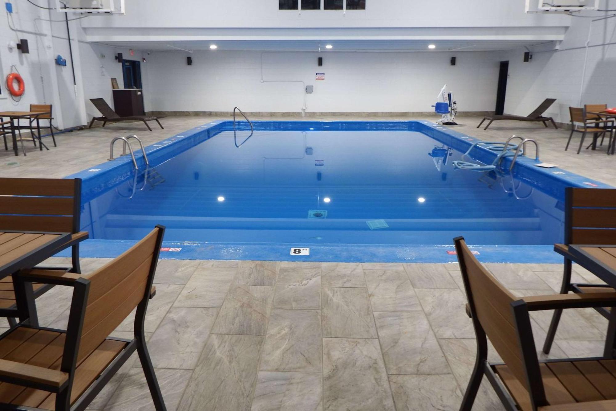 Hawthorn Extended Stay By Wyndham Chambersburg Bagian luar foto