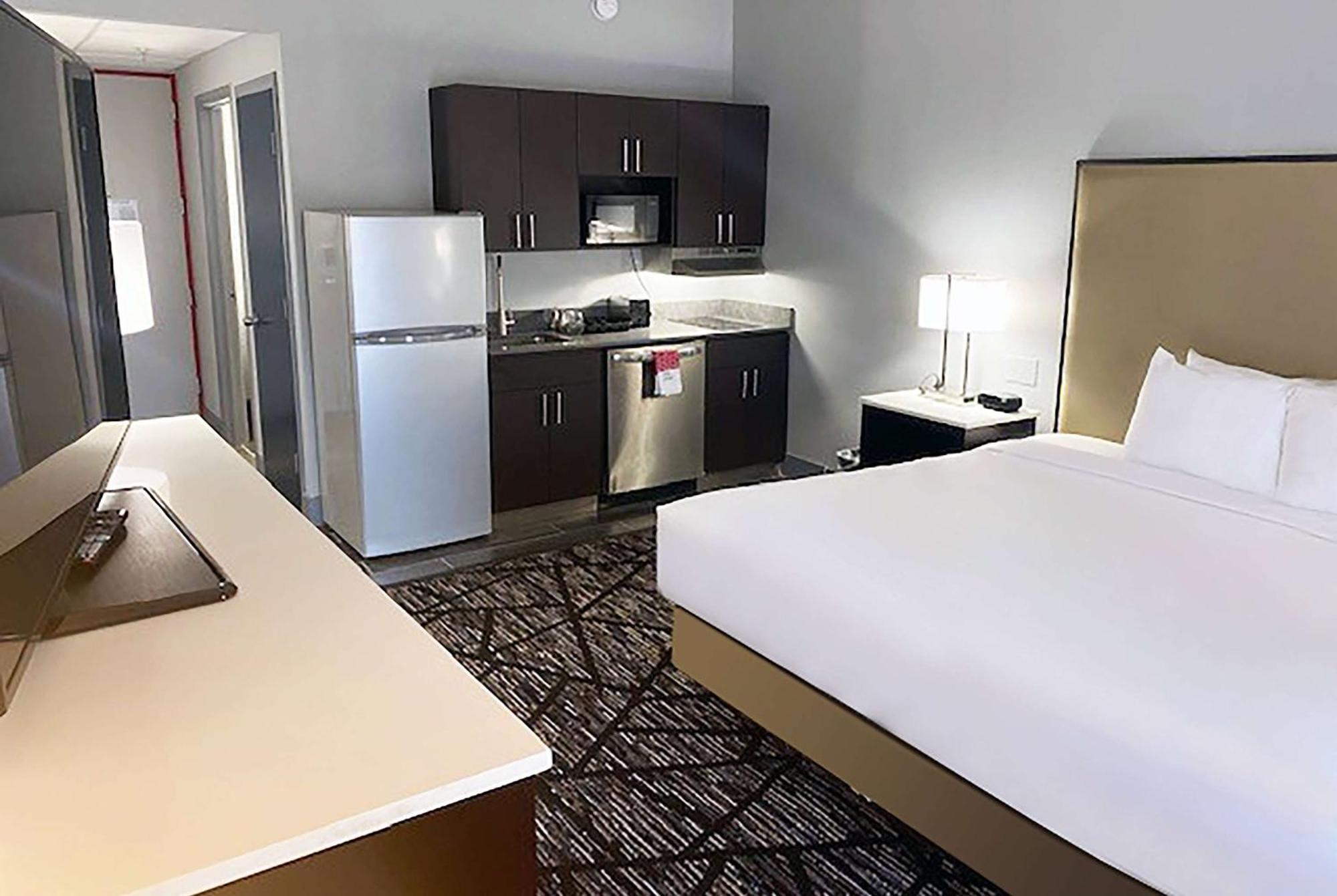 Hawthorn Extended Stay By Wyndham Chambersburg Bagian luar foto